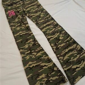 Victoria Secret Camo Foldover Leggings